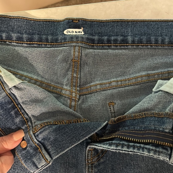 Old Navy denim stretch cotton shorts - Picture 3 of 4